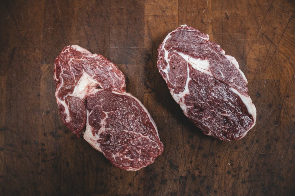 An Clean Meat wird weltweit viel geforscht. Wann essen wir ein Rib Eye Steak aus dem Labor?